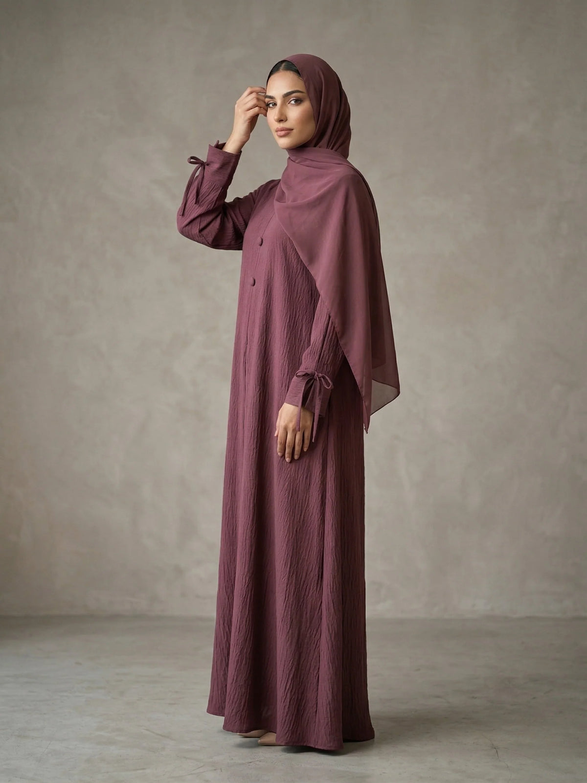 Mauve Nida Abaya with Tie-Sleeve Details –HAYA TIE CUFF