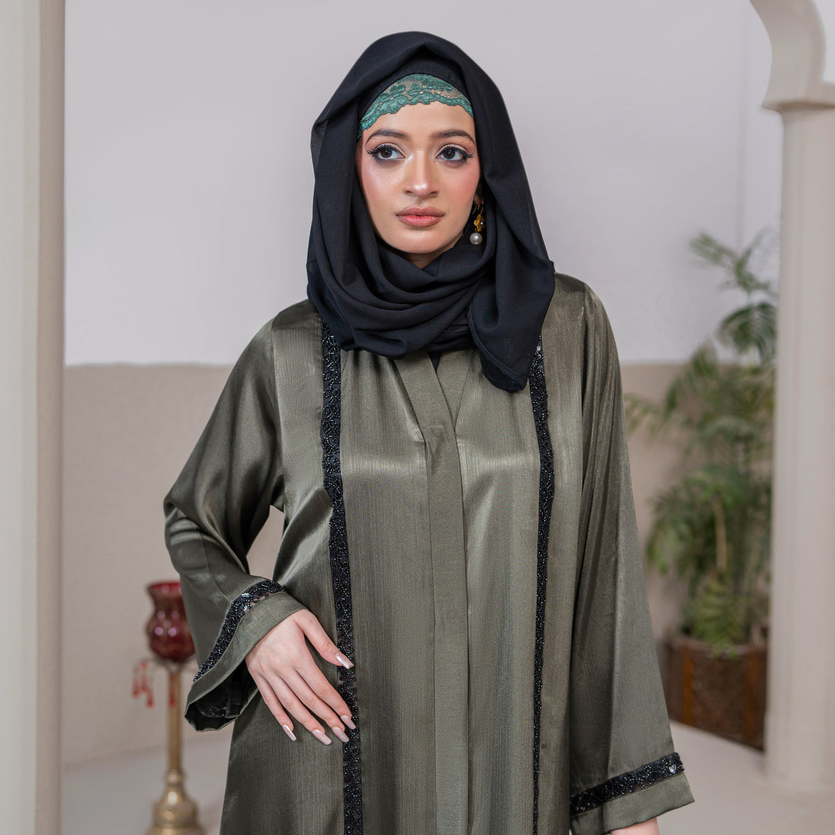 Premium Olive Green Open Abaya – MUMTAZ