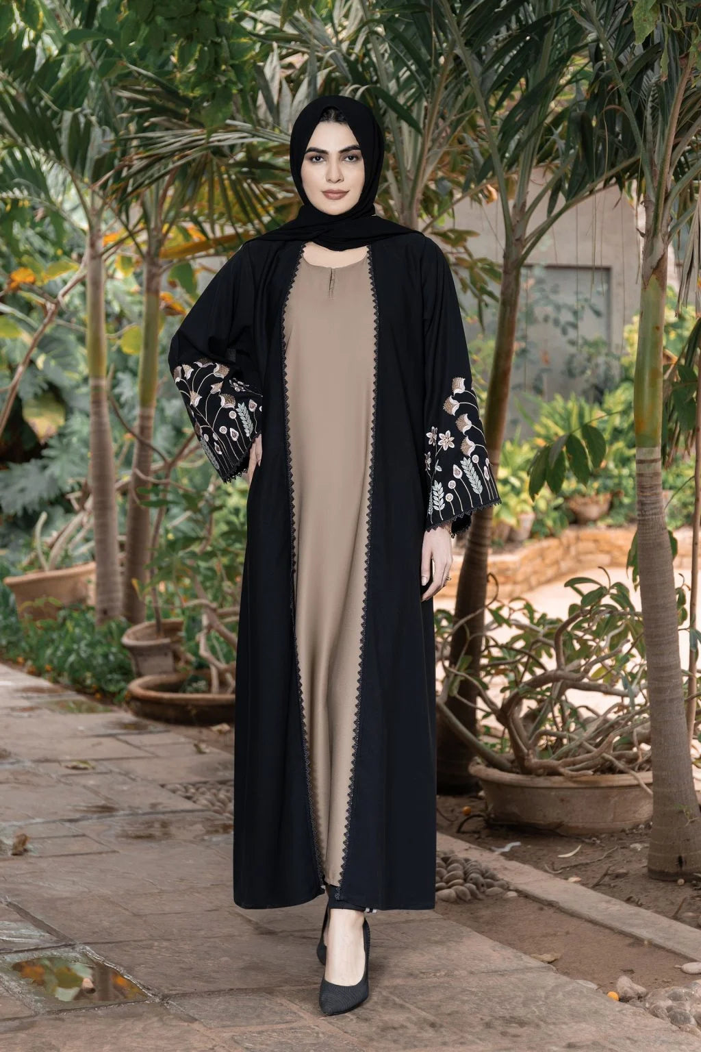 Embroidered Open Front Abaya - Regel